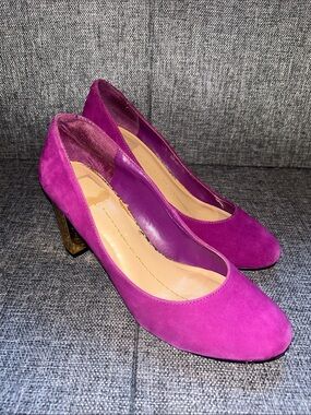 Dolce Vita Magenta Suede Block Heel Pumps